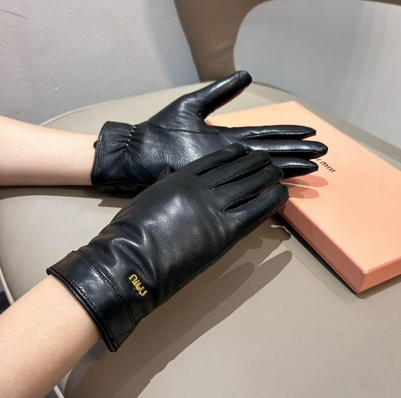 Miumiu gloves hm14